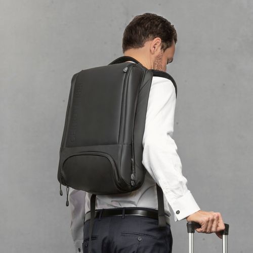 Backpack Buzz - 10