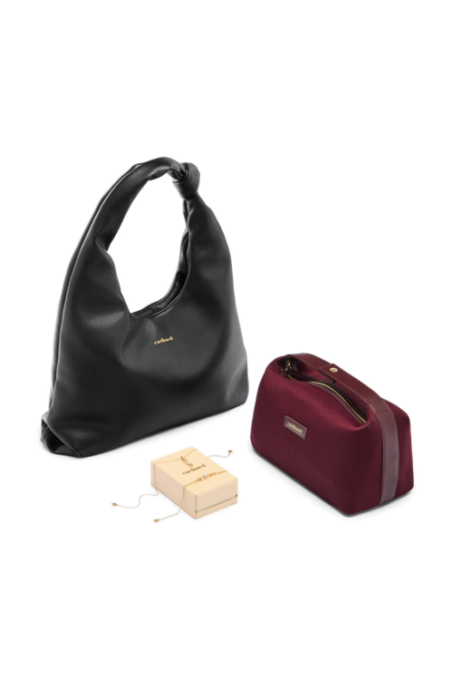 Set Cacharel (cosmetic bag, lady bag & jewel)